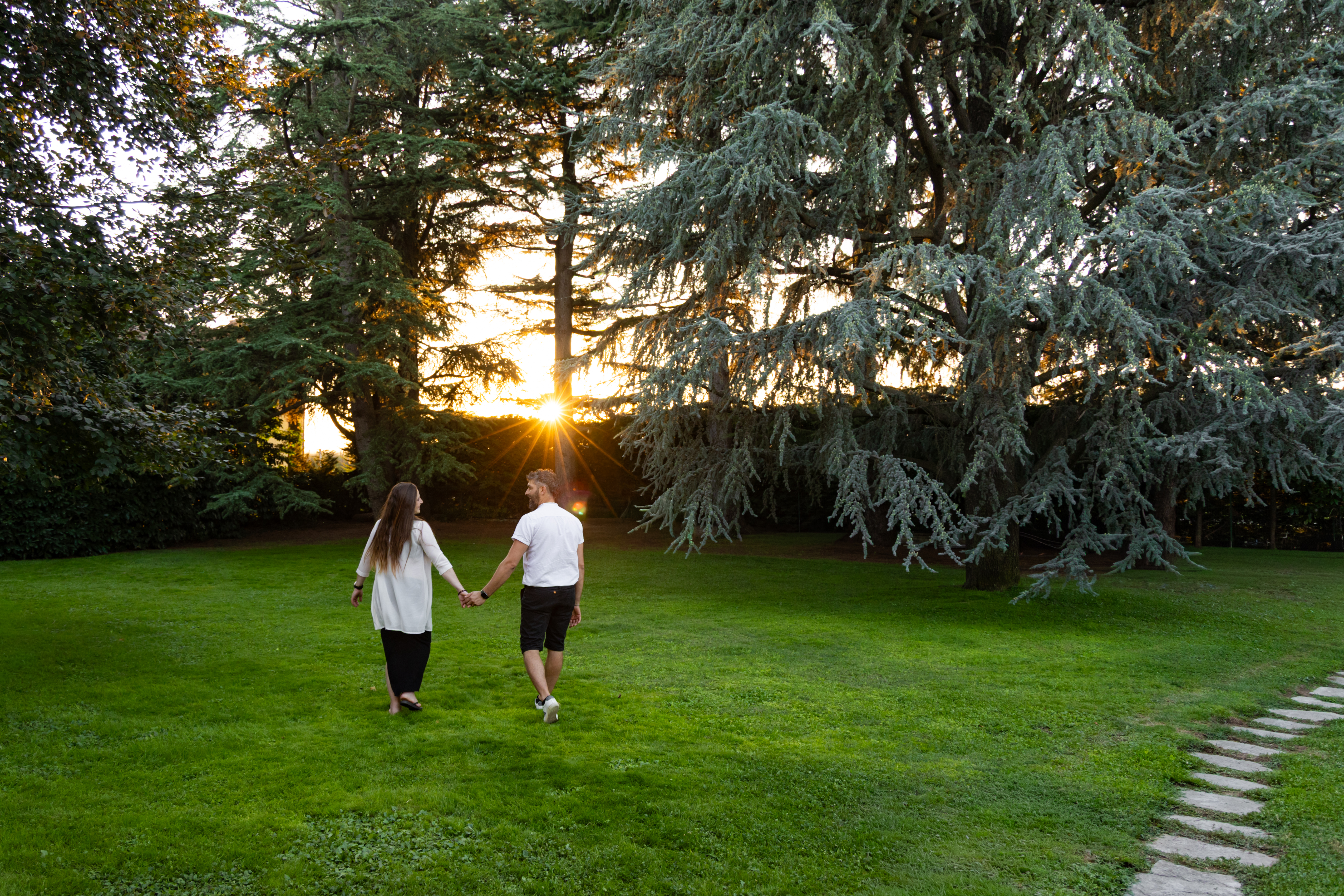 Servizio fotografico maternity in Piemonte e Liguria – ritratti in gravidanza con luce naturale