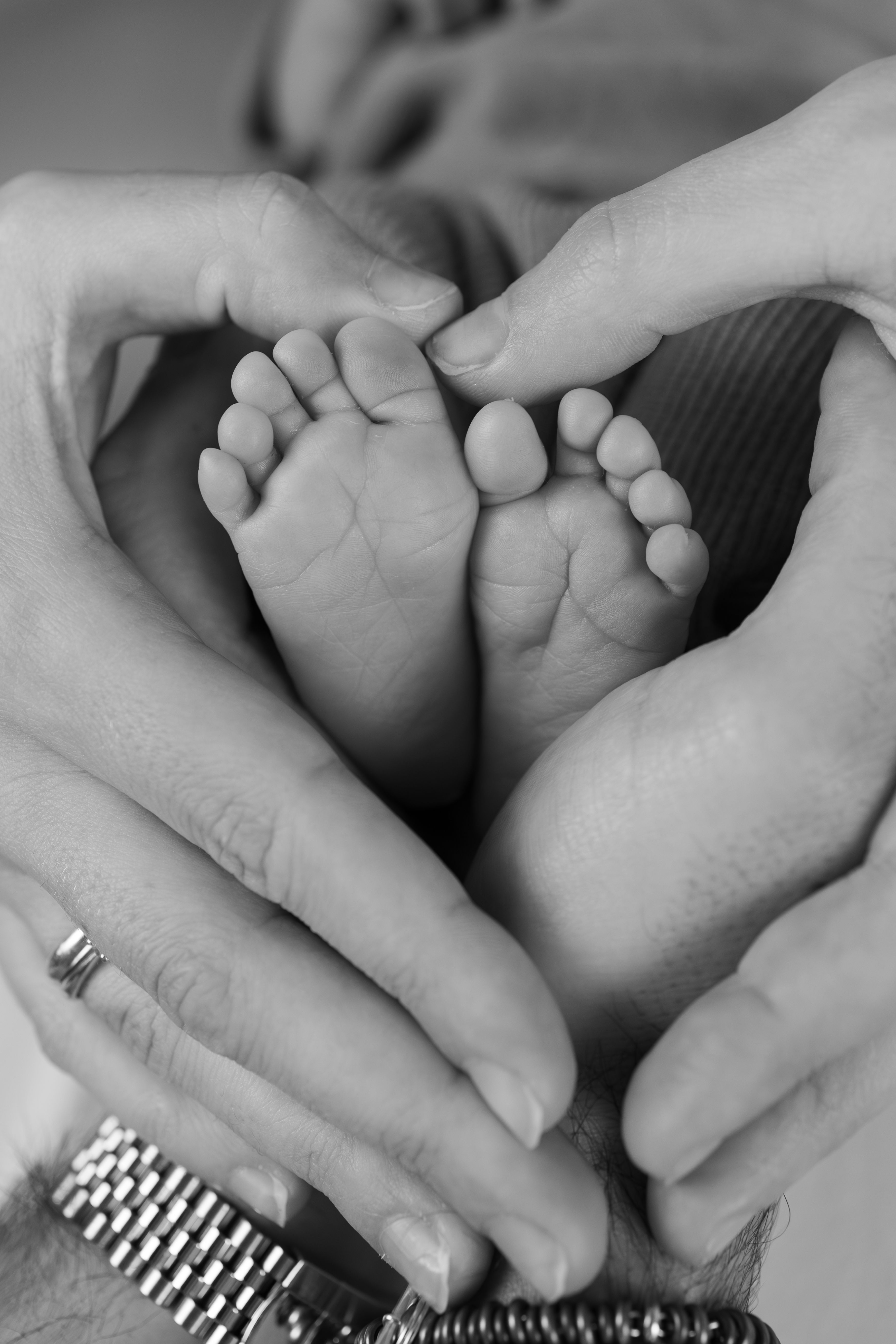 Dettagli Neonati, piedini in bianco e nero